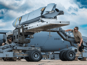 Иранская ПВО сбила AGM-158 JASSM — «коронное» оружие американских высокоточных ударов