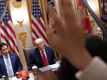 CNN: Трамп угрожал каждой тринадцатой стране в мире