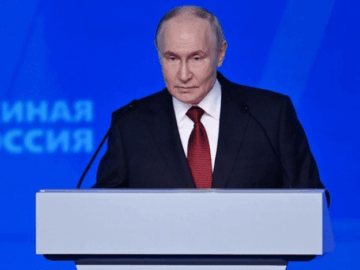 Запад пытается дестабилизировать Россию