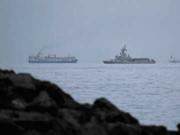 Иранские ВМС нанесли удар по танкерам, нарушившим запретную зону в Ормузском проливе