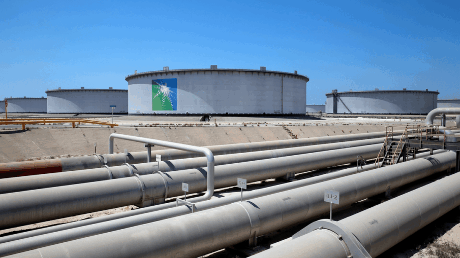 Йемен нанес удары по нефтяным объектам Saudi Aramco в ответ на бомбардировки Ходейды Йемен нанес удары по нефтяным объектам Saudi Aramco в ответ на бомбардировки Ходейды