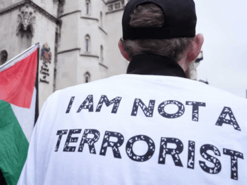 В Лондоне полиция арестовала 117 человек за поддержку запрещённой группы Palestine Action